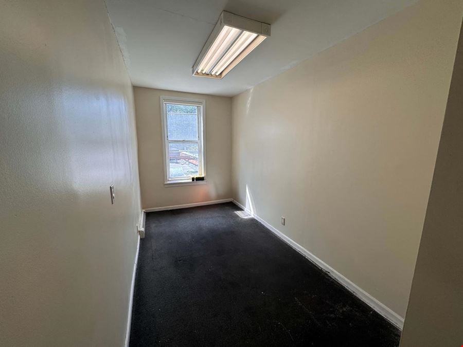 1662 Sheepshead Bay Rd, Brooklyn, NY 11235